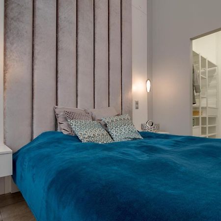 Helios Downtown Martha Lägenhet Budapest Exteriör bild